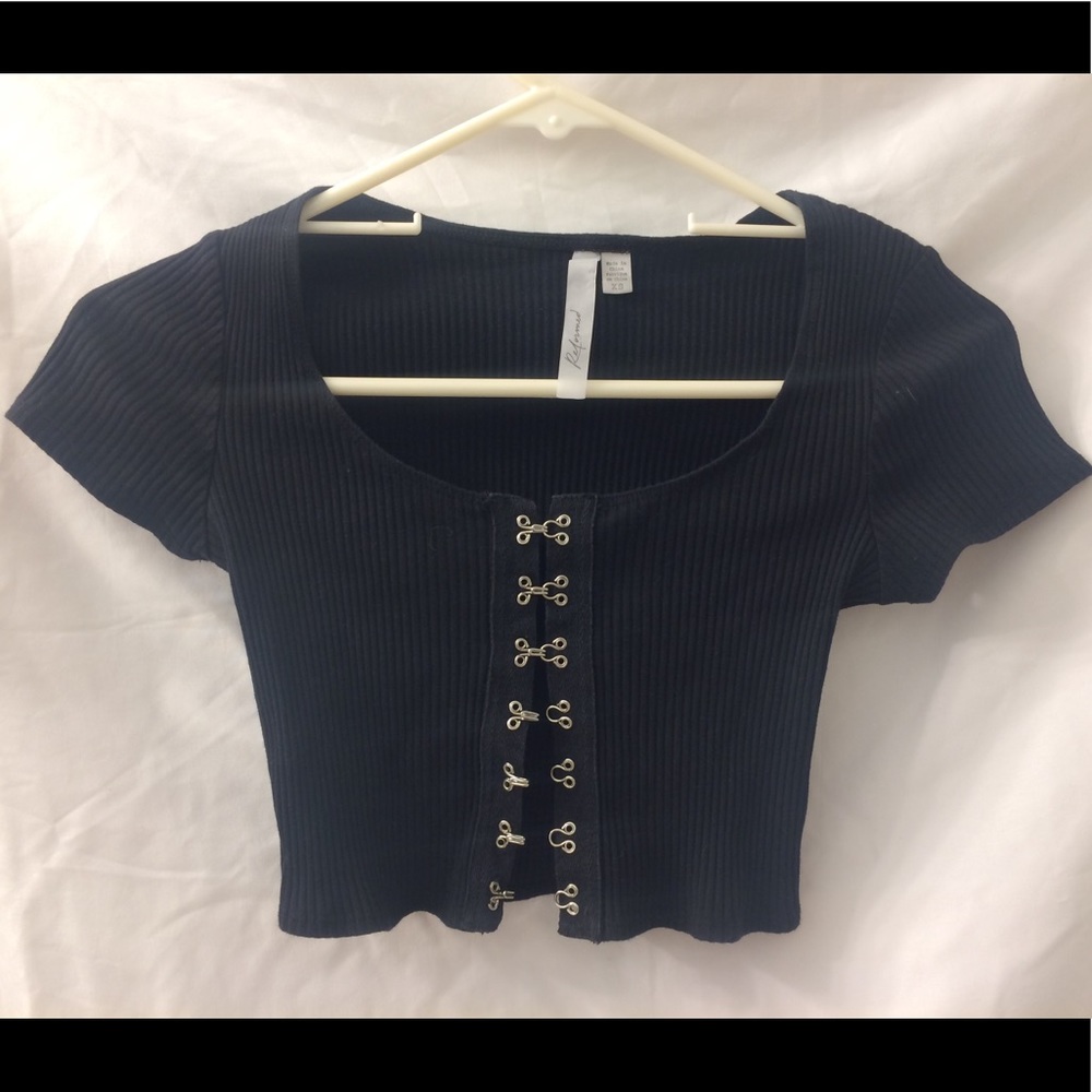 SOLD black crop top!